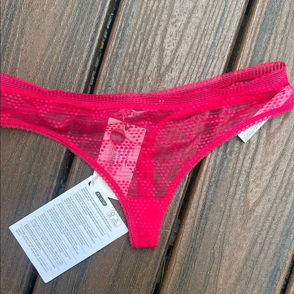 Les Girls Les Boys thong size medium, brand new